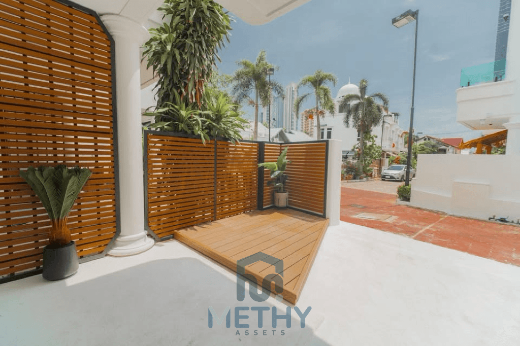 Beachfront house Wongamat 3 bedrooms — For Rent